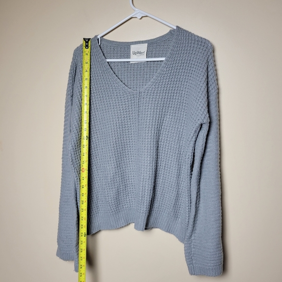 UPWEST Gray V-neck Oversized Waffle Knit Long Sleeve Sweater XS. - Picture 9 of 11
